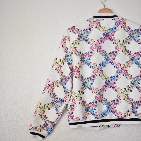 Lucca Couture Floral Bomber Jacket - Picture 14 of 16